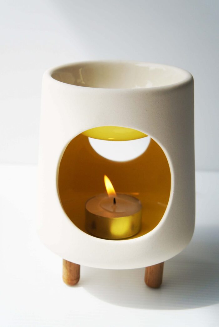 Oil Burner – Pyramid – Yellow - Image 1
